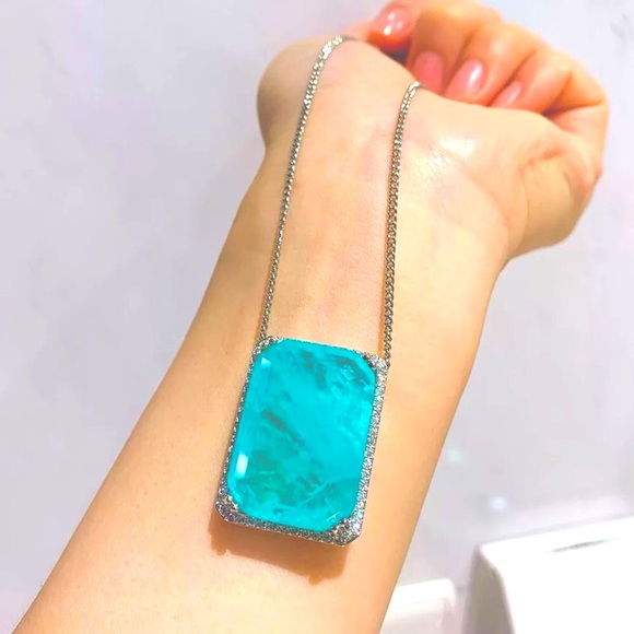 ✨Paraiba Tourmaline Earring and Pendant Halo Set✨ - Picture 3 of 4